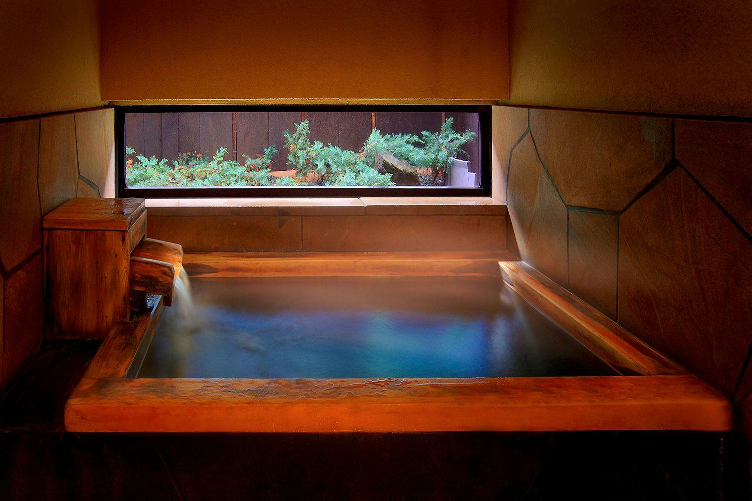 อ่างอาบน้ำส่วนตัว 'Ni no Yu'