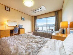 武雄温泉　森のリゾートホテル