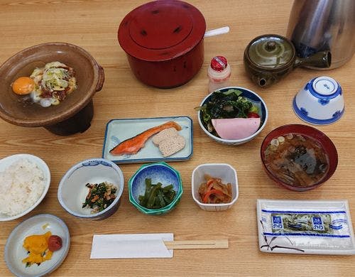 【朝食一例】
