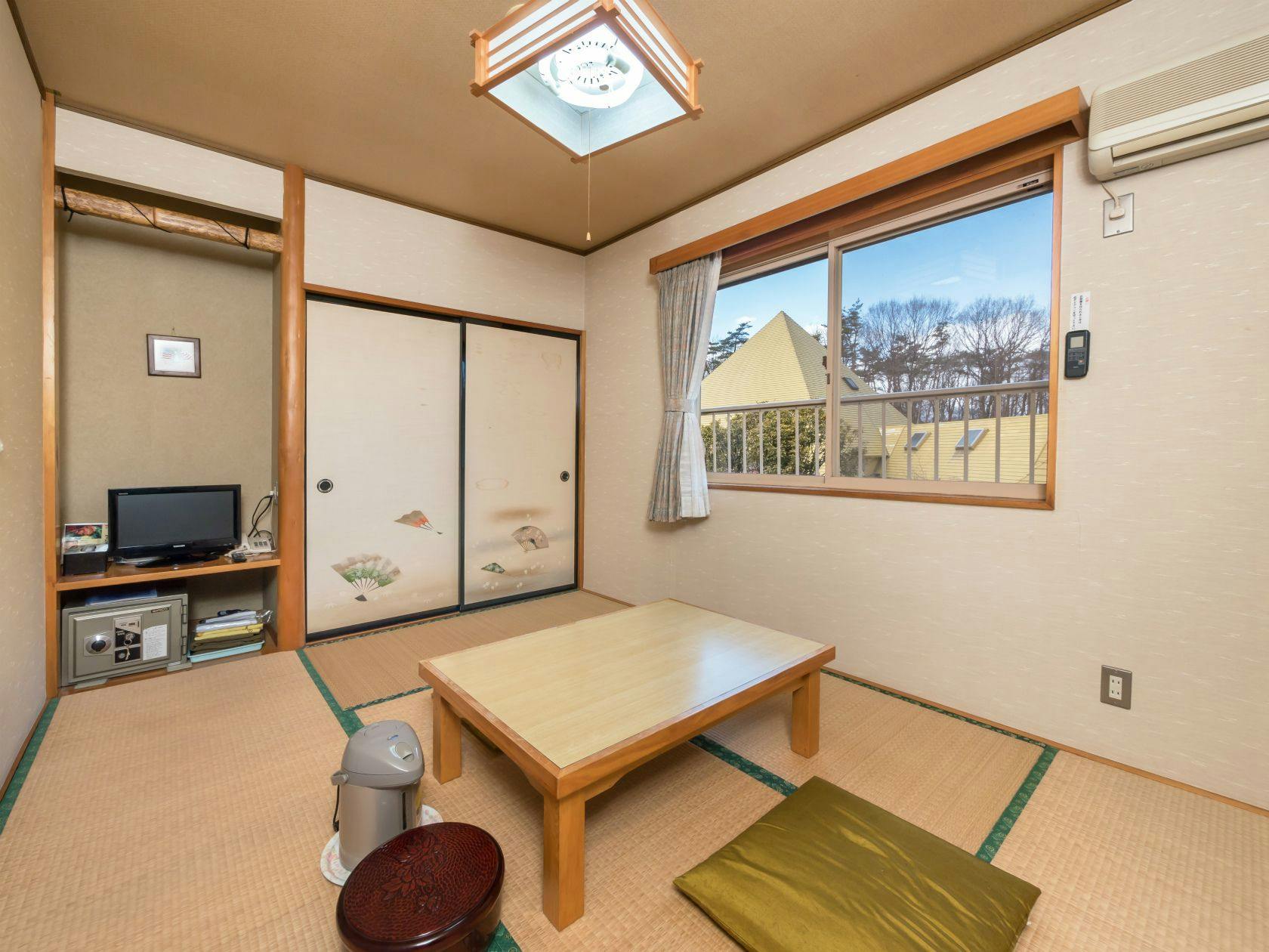 Pyramid Genki Onsen