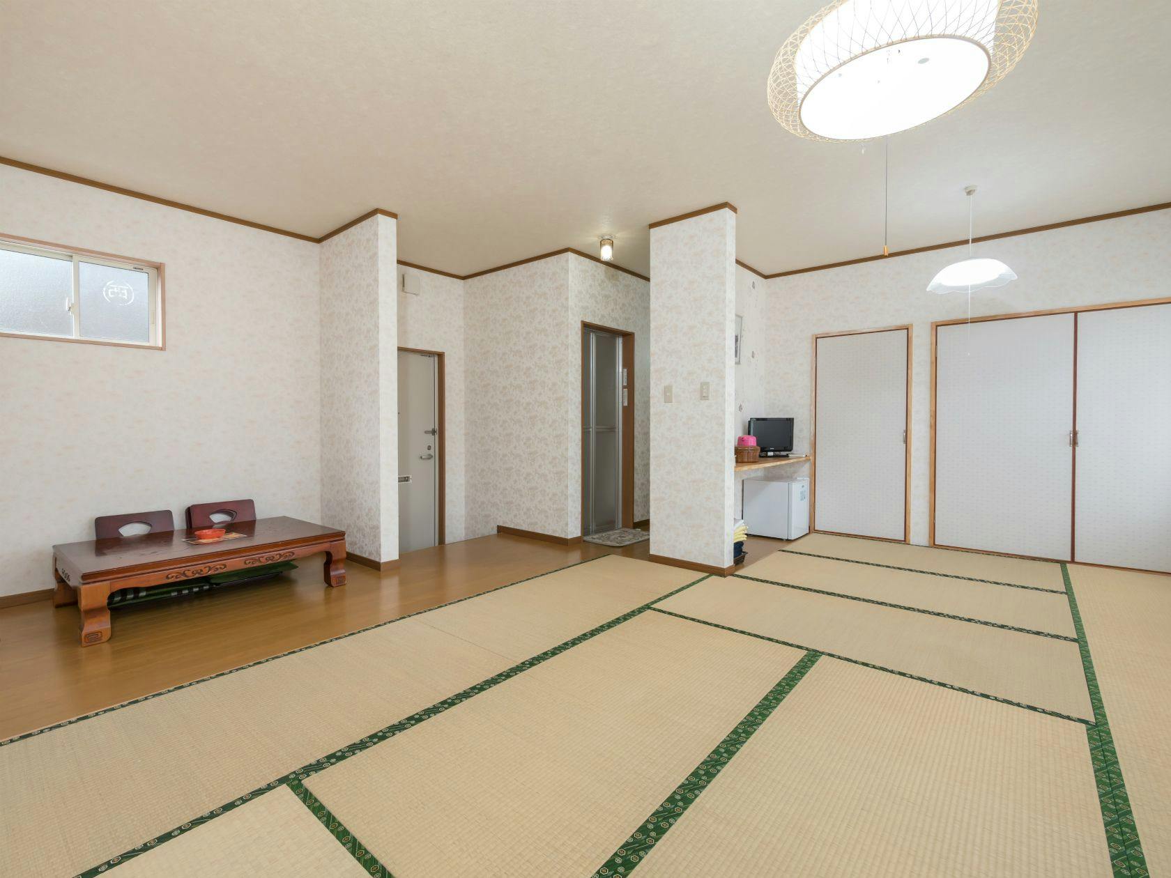 Pyramid Genki Onsen