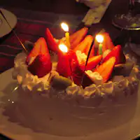 ฉลองด้วยเค้กโฮมเมดของเจ้าของ