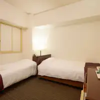 L자형 트윈룸 (13㎡)