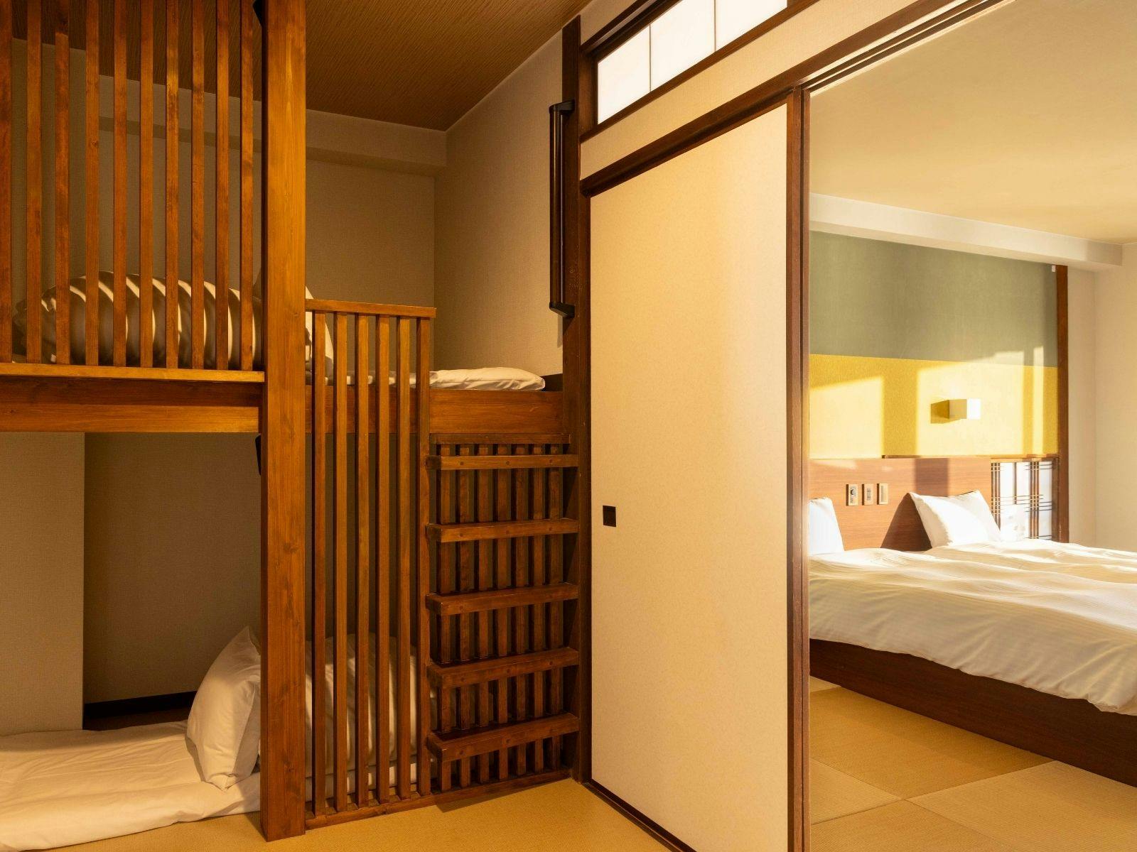 Ryugu no Tsukai Inn with Private Hot Spring Source