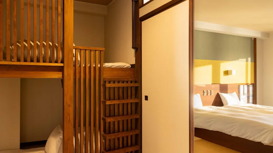 Ryugu no Tsukai Inn with Private Hot Spring Source