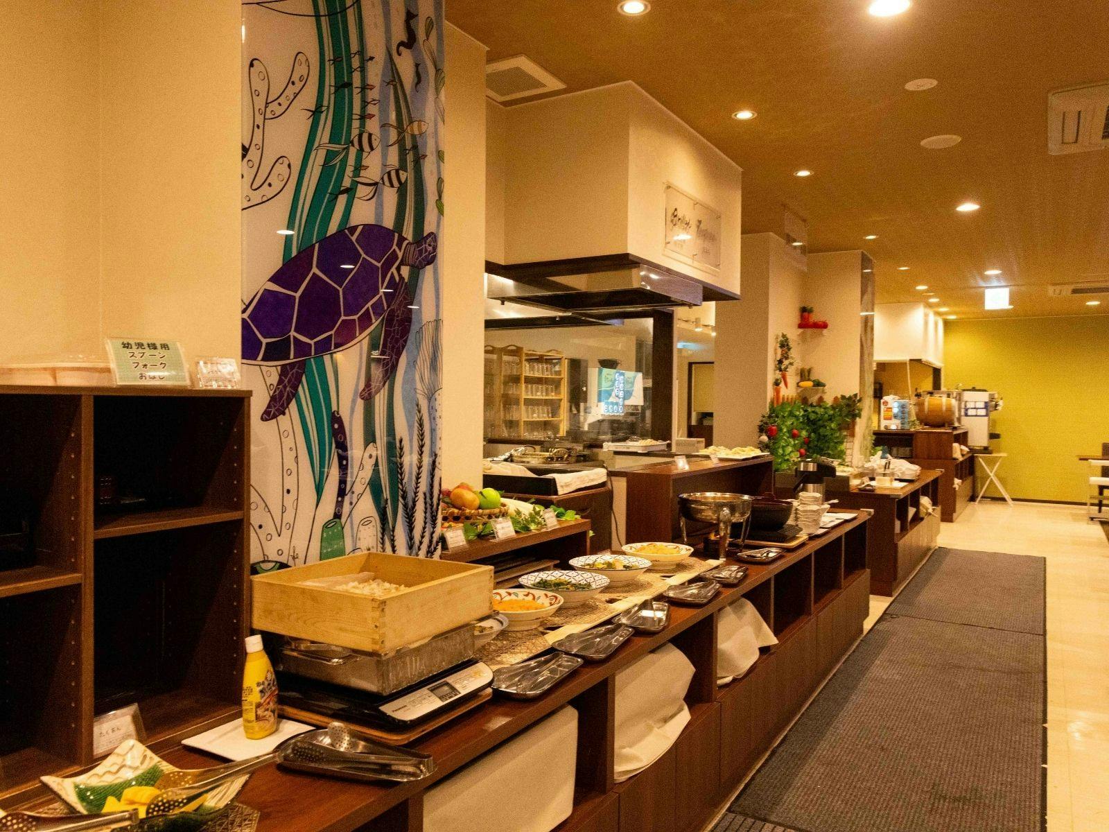Ryugu no Tsukai Inn with Private Hot Spring Source