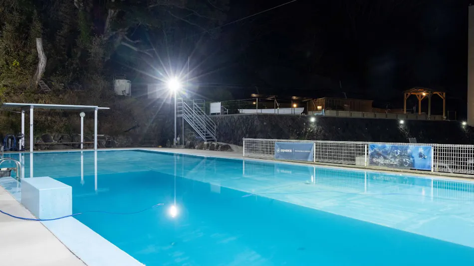 Ryugu no Tsukai Inn with Private Hot Spring Source