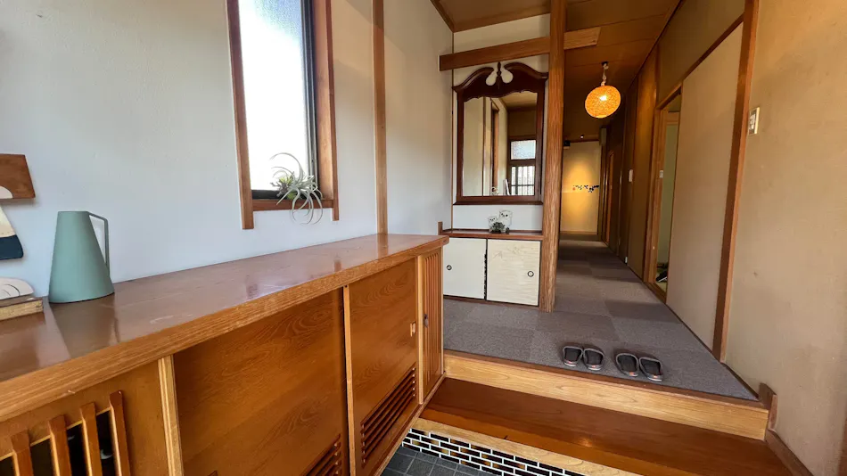 Assi House