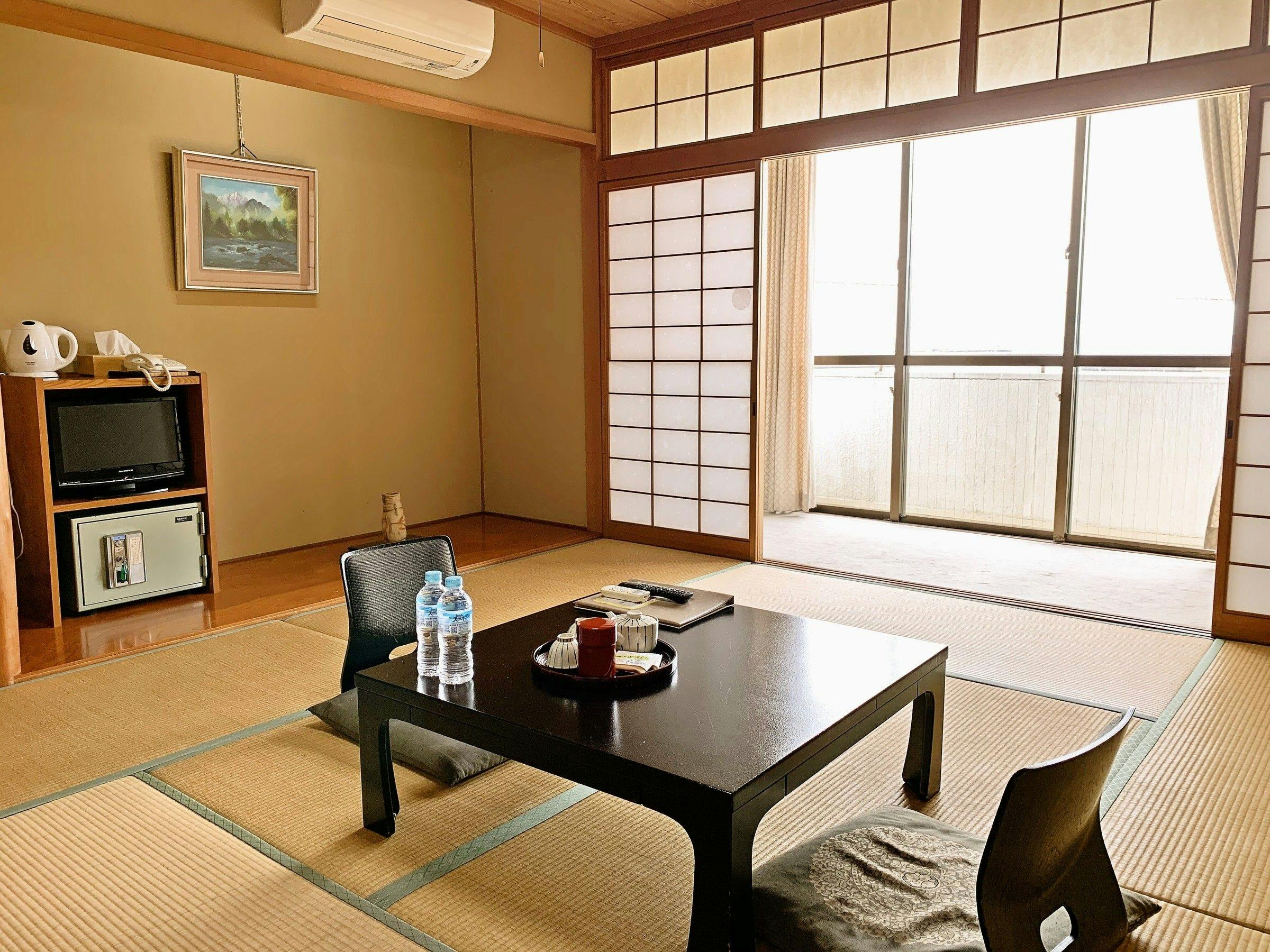 Bilik gaya Jepun 10 tatami