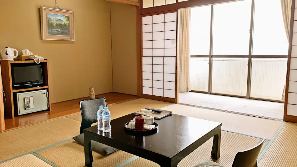 Hamasaka Onsen Uotoya