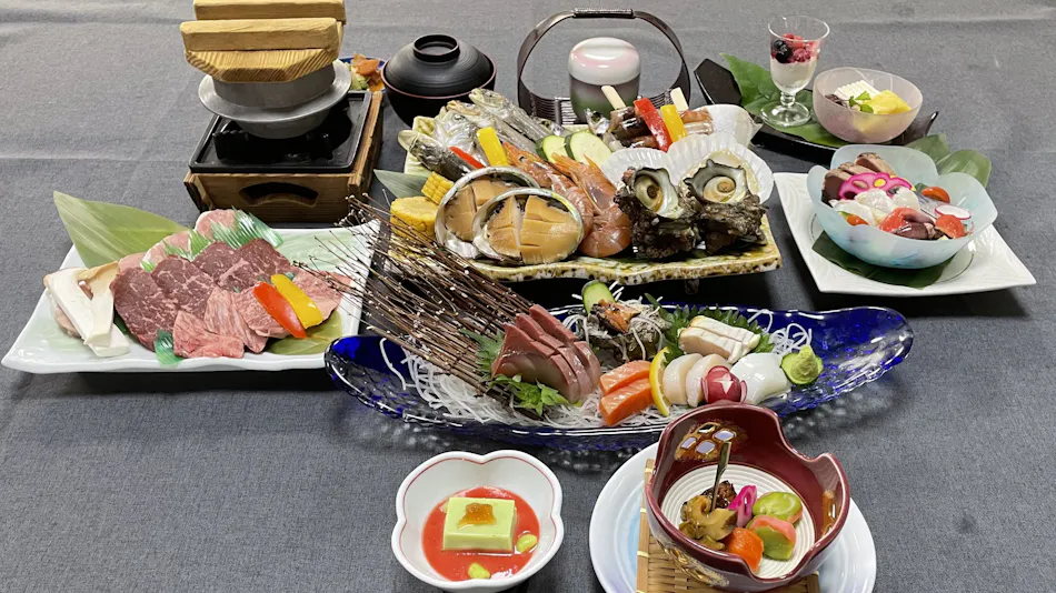 Hamasaka Onsen Uotoya