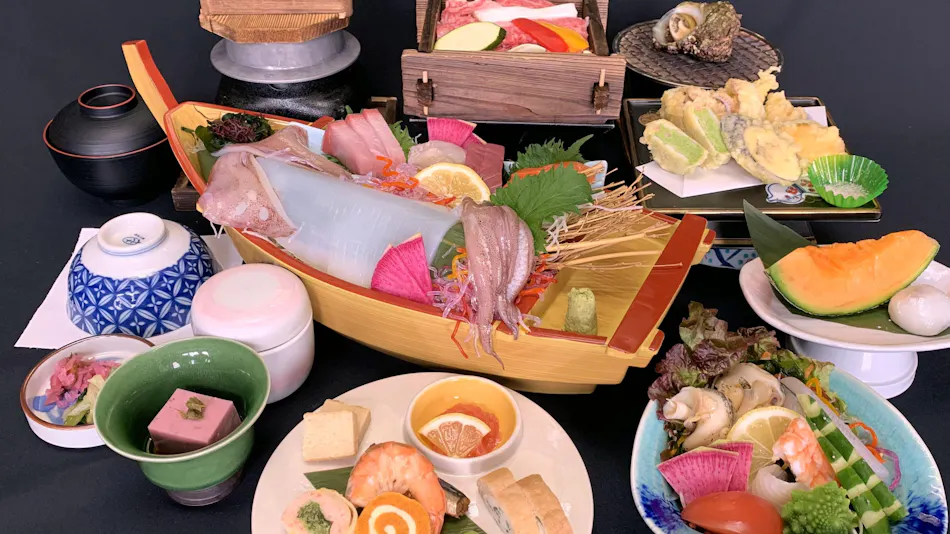Hamasaka Onsen Uotoya