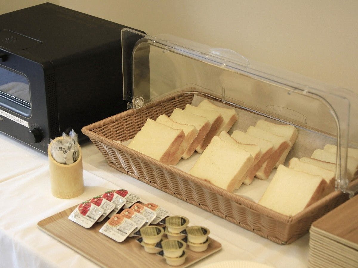 อาหารเช้าเบาๆ ฟรี