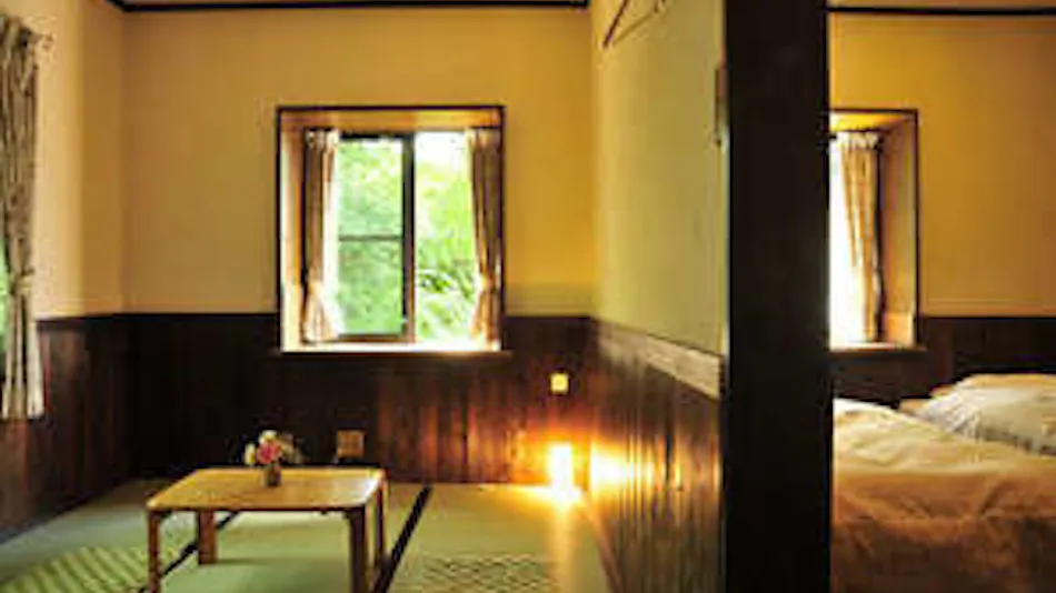 Sawarouge: A Small Inn with Natural Hot Springs by Lake Shirakaba