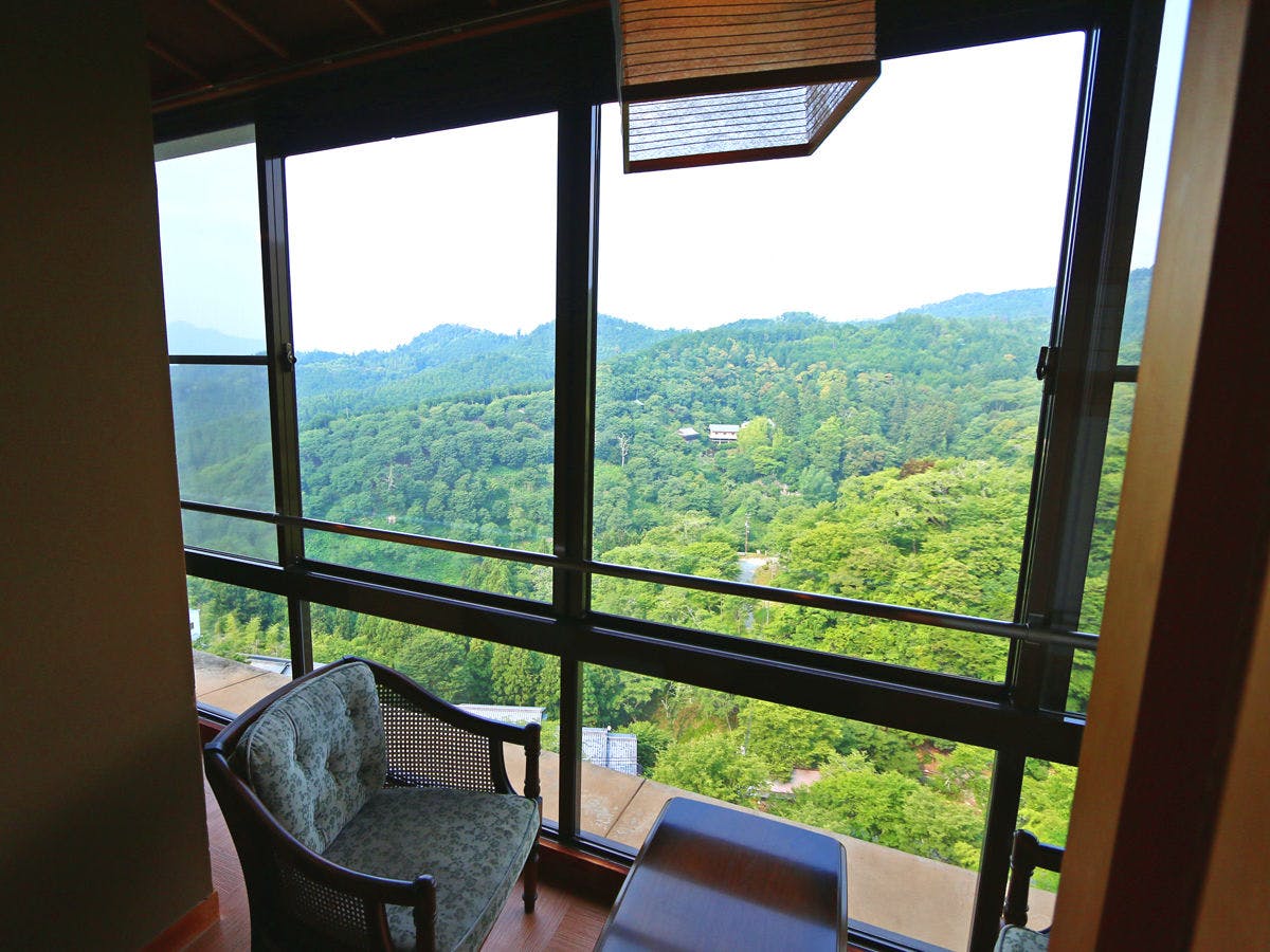 景勝の宿 芳雲館