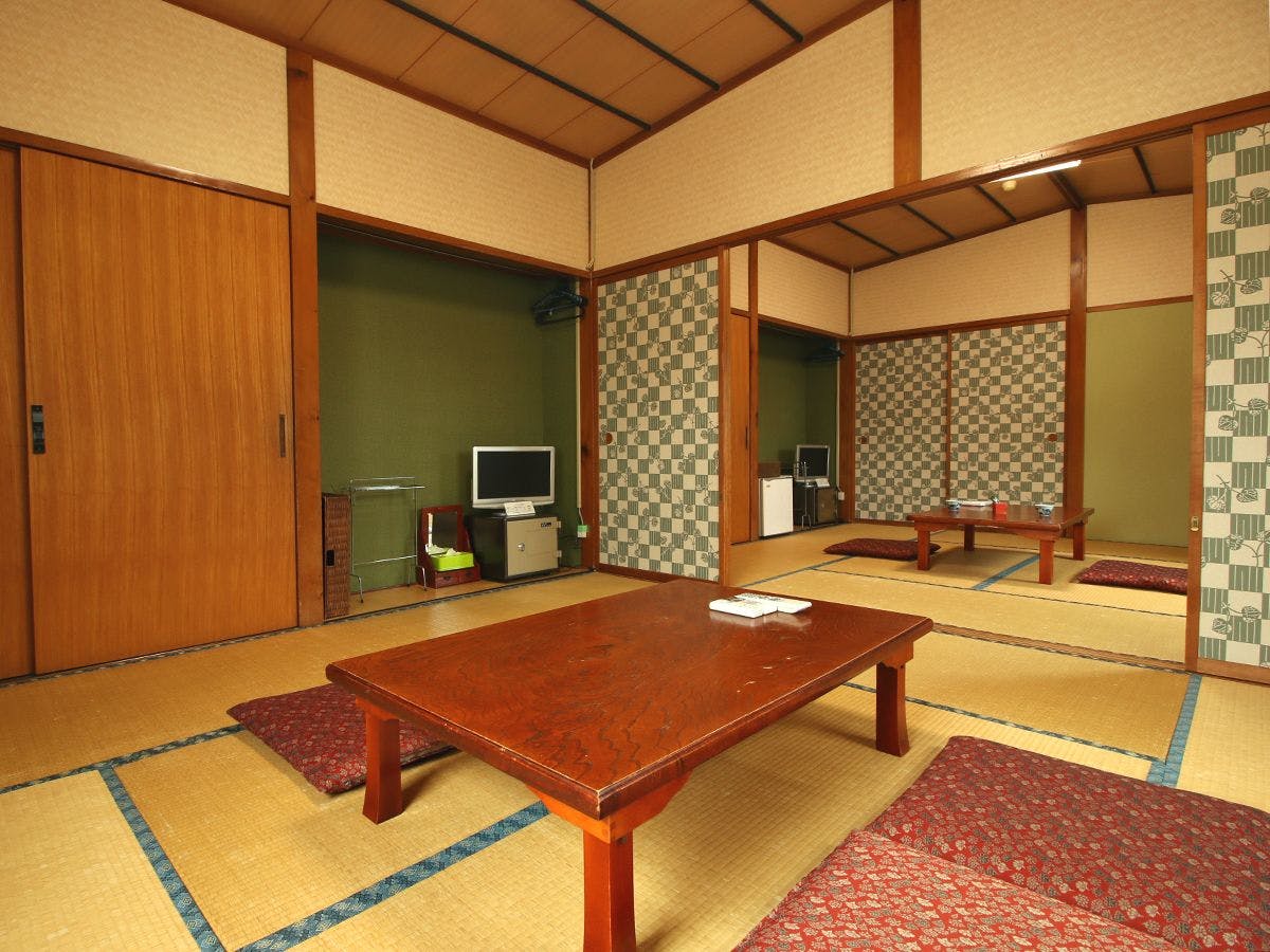 Shikishima Inn