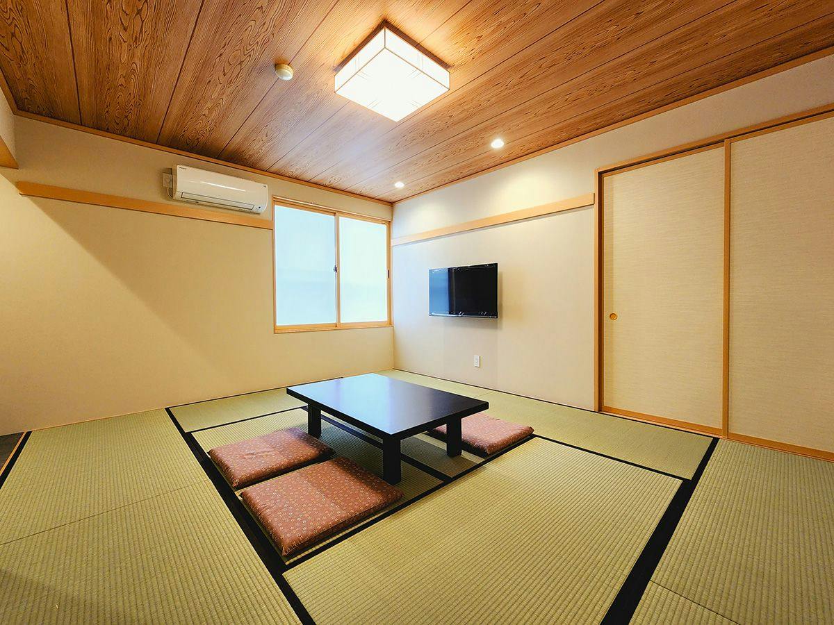 Shikishima Inn