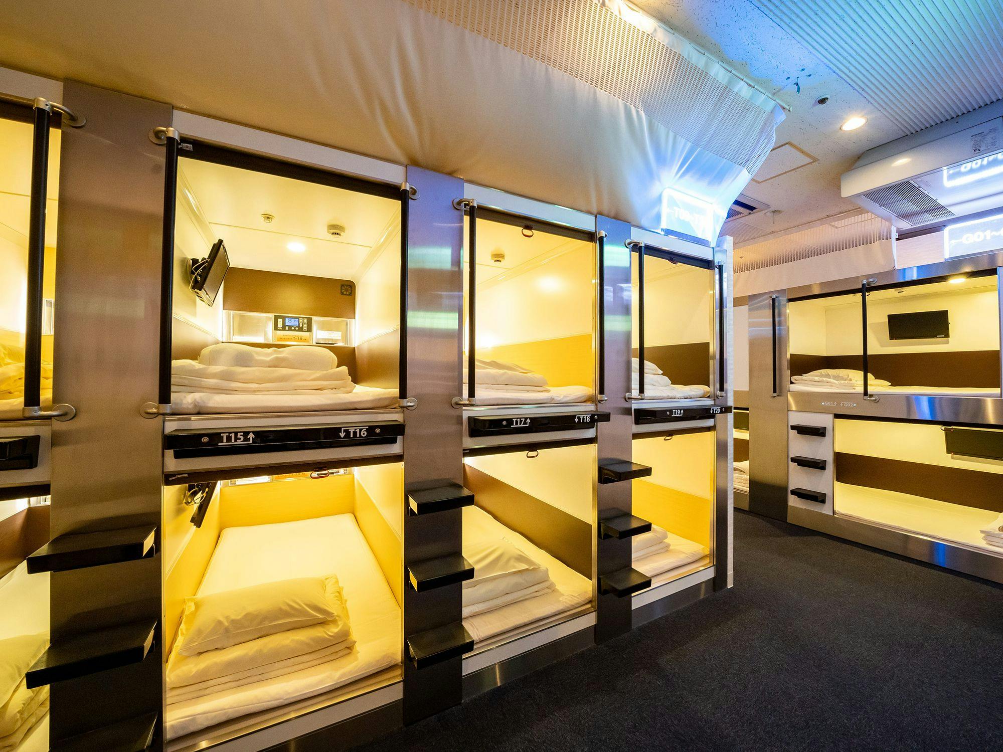 【ห้องโดยสารสไตล์: มาตรฐาน】