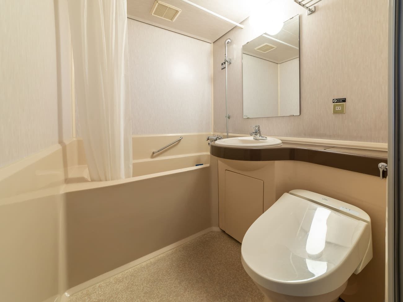 ห้องน้ำ【อาคารตะวันออก】