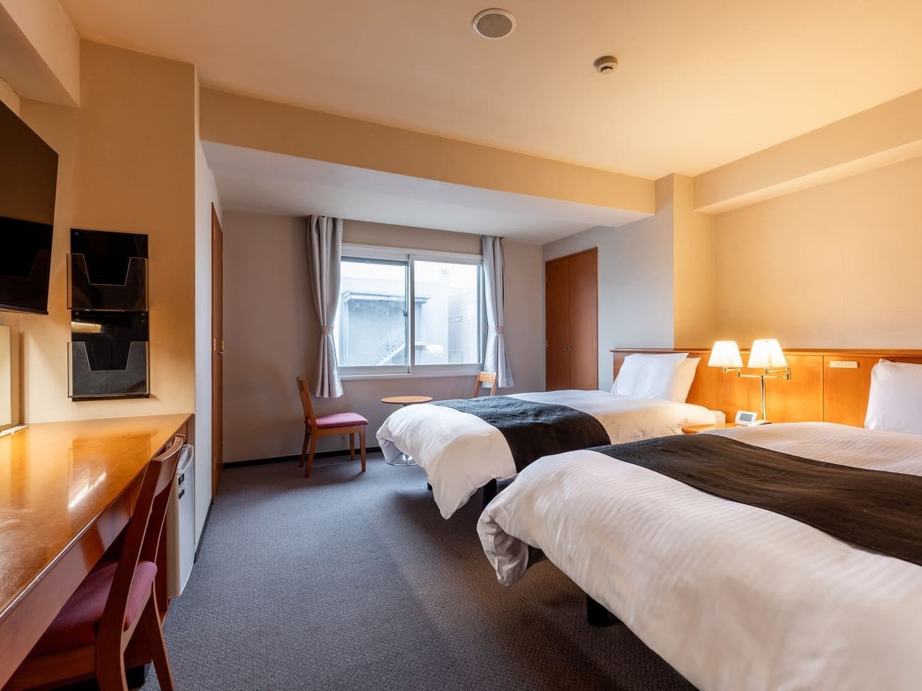 ห้องดีลักซ์เตียงคู่