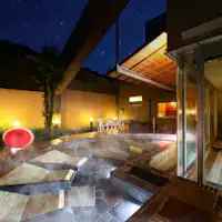 ออนเซ็นกลางแจ้งชมดาว