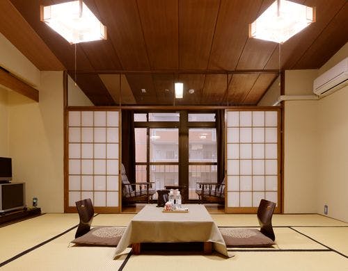 【本館‐和室10畳】