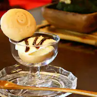 ไอศกรีมถั่วในโมจิ