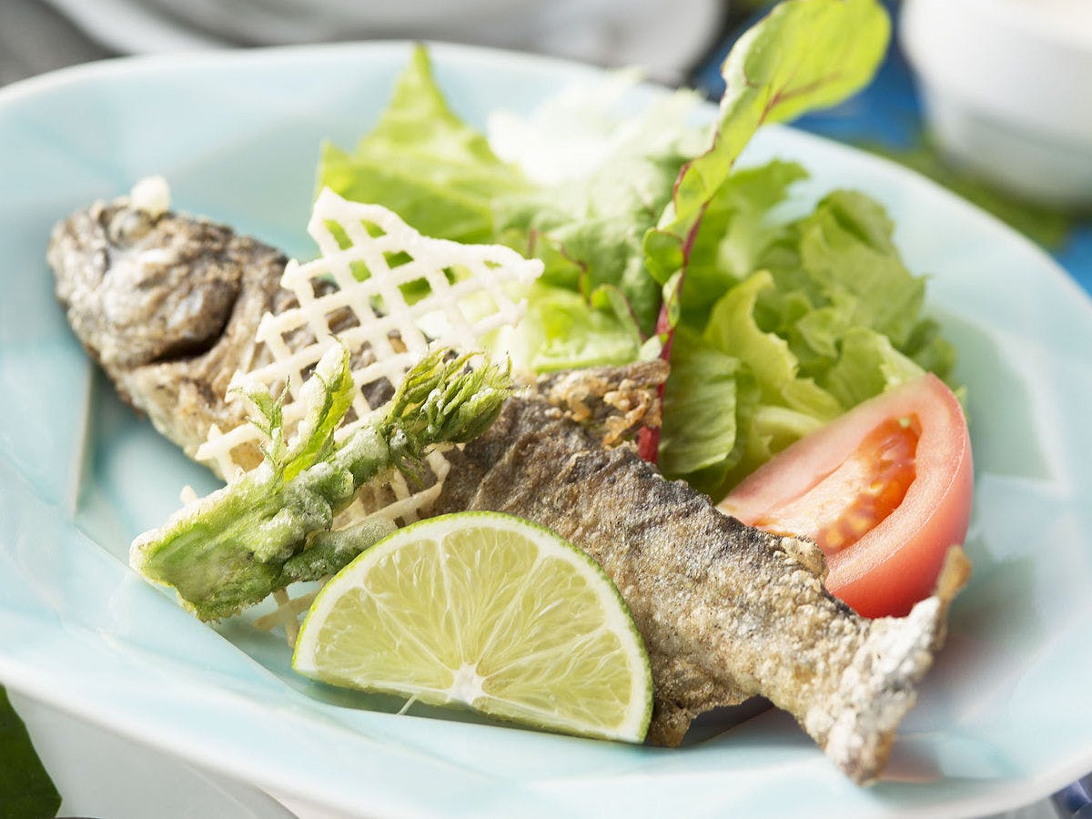 Makan malam / Sebuah contoh