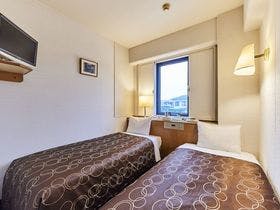 浦安サンホテル