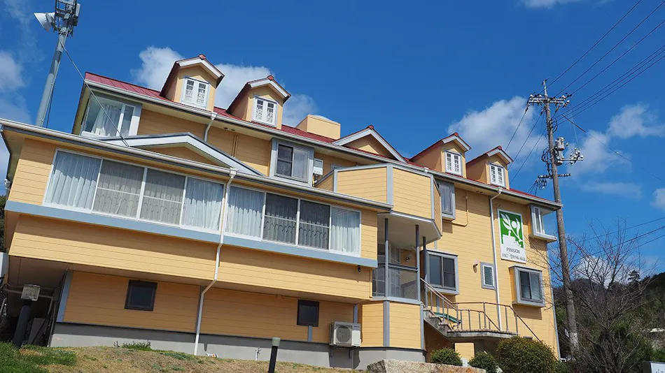 Olive Village Vingt-Quatre U