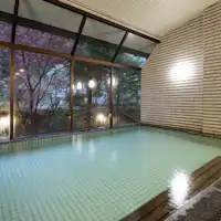 อ่างอาบน้ำในร่ม