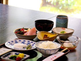 料理旅館　おく文