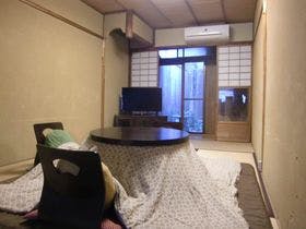 三条烏丸の貸し切り宿　すずらん