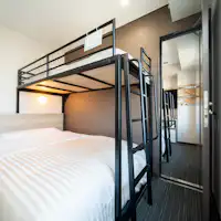 ห้องพักที่เชื่อมต่อกันระหว่างห้องพัก