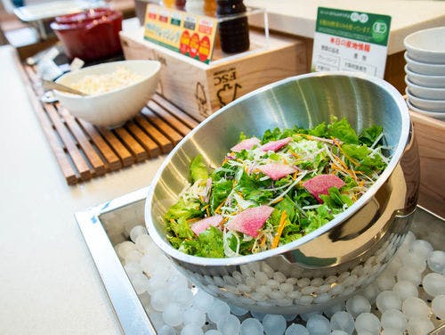 サラダは有機JAS認定野菜を使用してます
