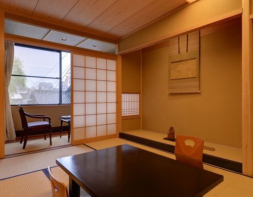 *【グループ用客室一例】