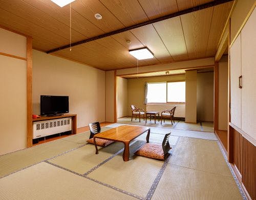 自然を望む眺望客室【和室15～17畳