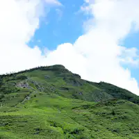 일본 200대 명산 중 하나인 이わすげ산입니다。