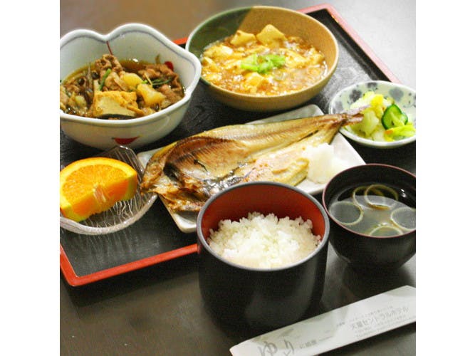 Tendo Central Hotel