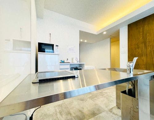 【洋室ツイン・大】真っ白な清潔なシーツ