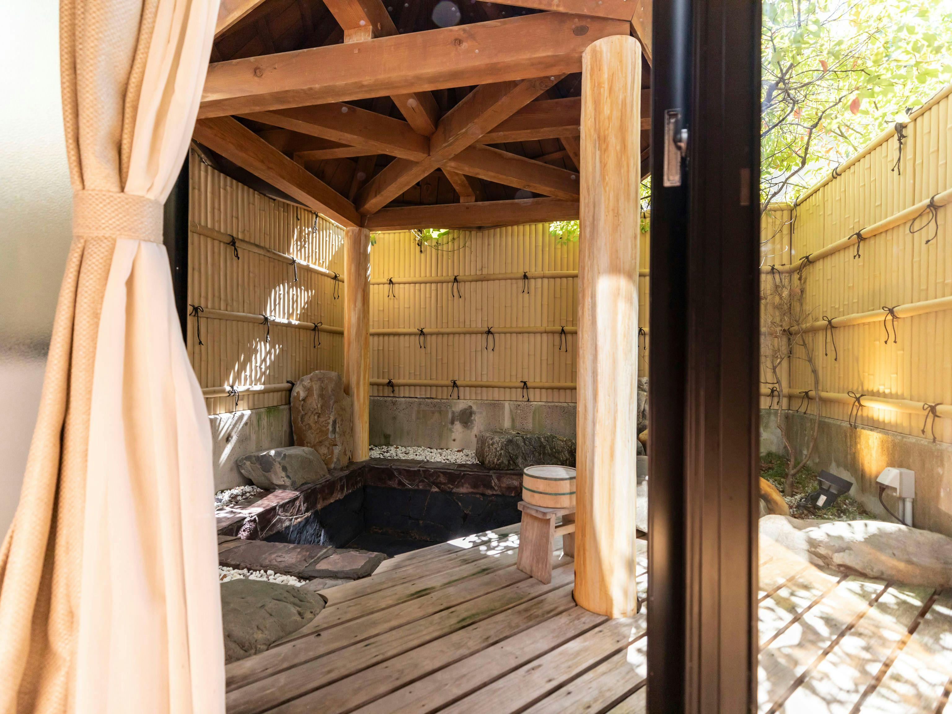 Natural Hot Spring Harunono-yu