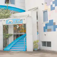 *【Pintu Masuk】Lobi kami berada di lantai 2.