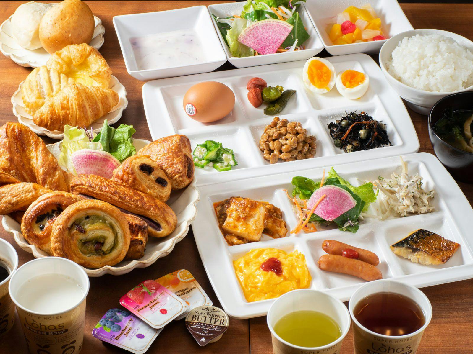 다양한 반찬으로 대만족