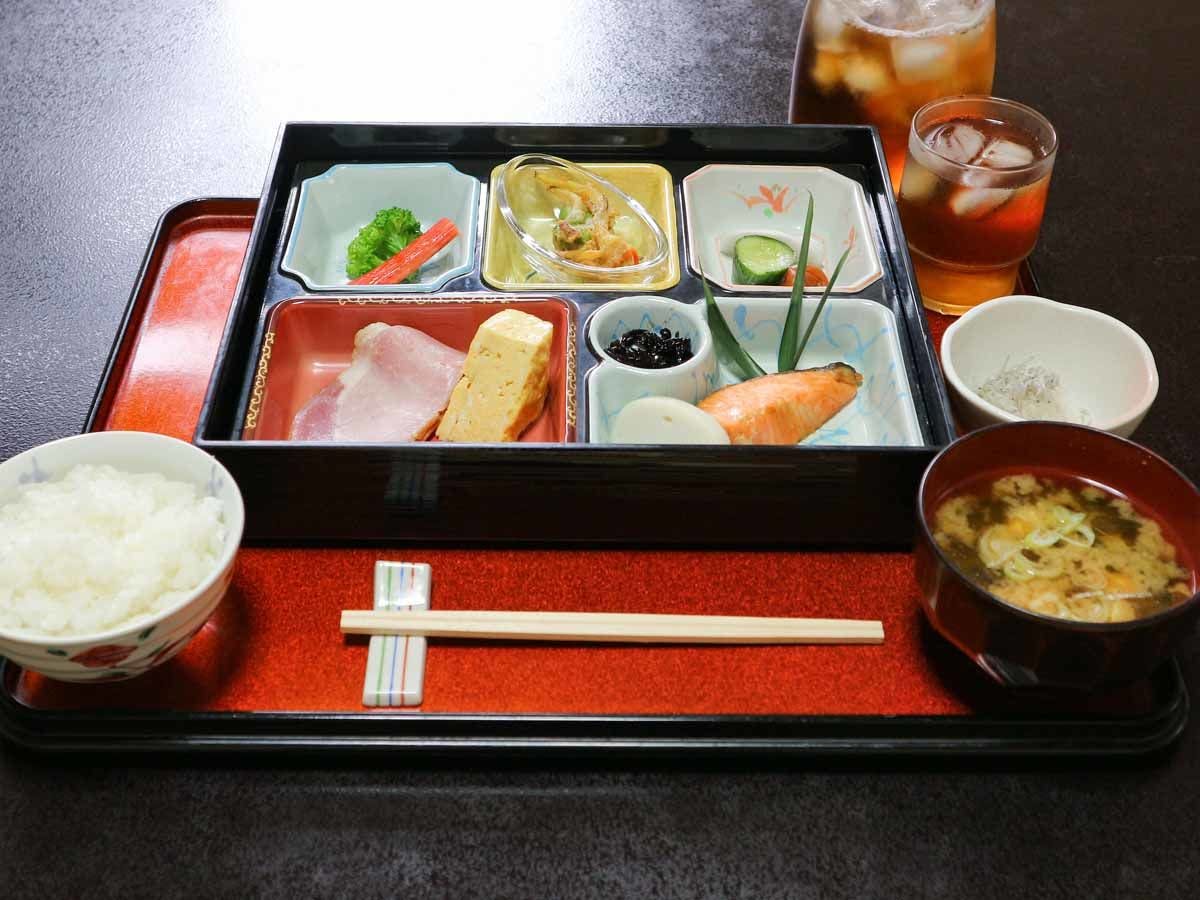 Aburaya Ryokan