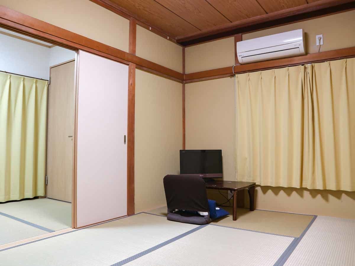 Aburaya Ryokan