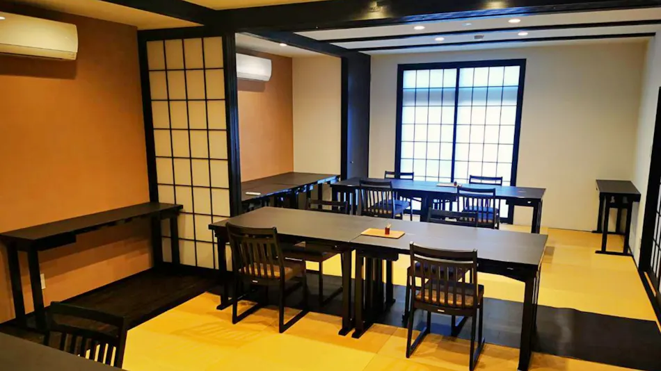 Aburaya Ryokan