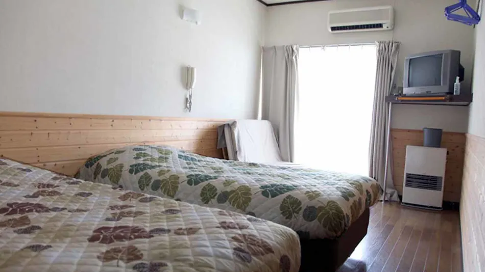 <Pet-Friendly Accommodation> Hillside Inn Center Club