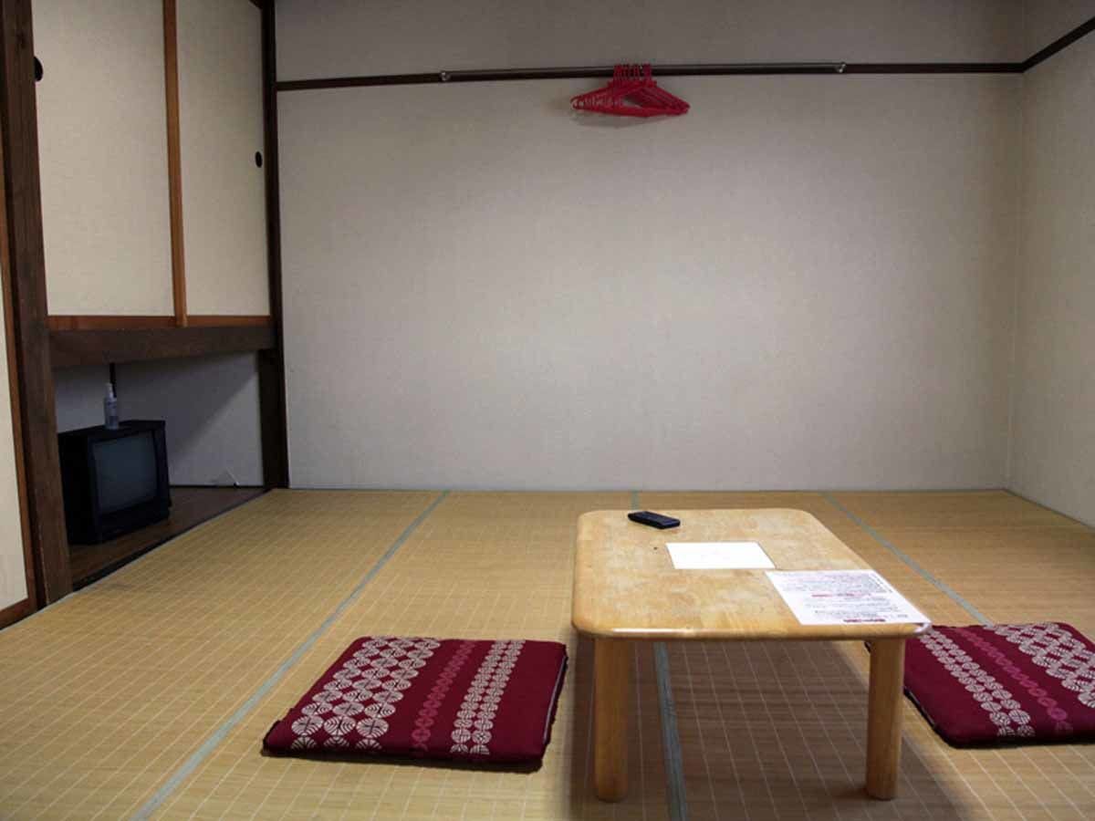 <Pet-Friendly Accommodation> Hillside Inn Center Club