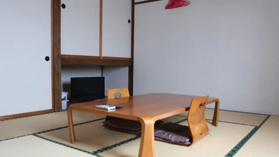 <Pet-Friendly Accommodation> Hillside Inn Center Club