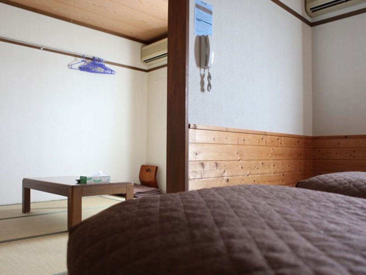 <Pet-Friendly Accommodation> Hillside Inn Center Club